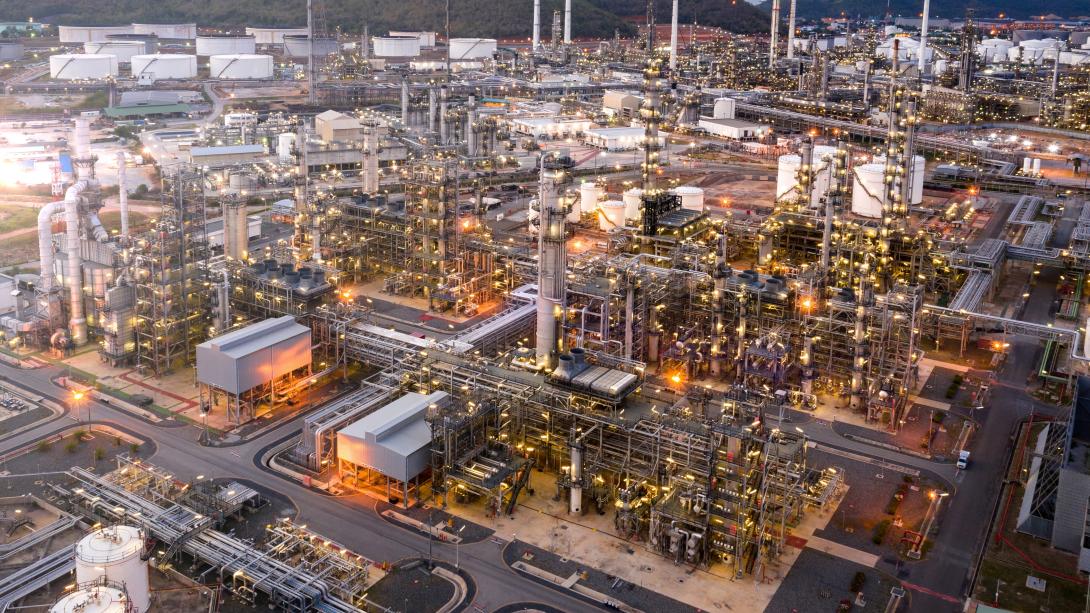 Picture of a petrochemical plant
